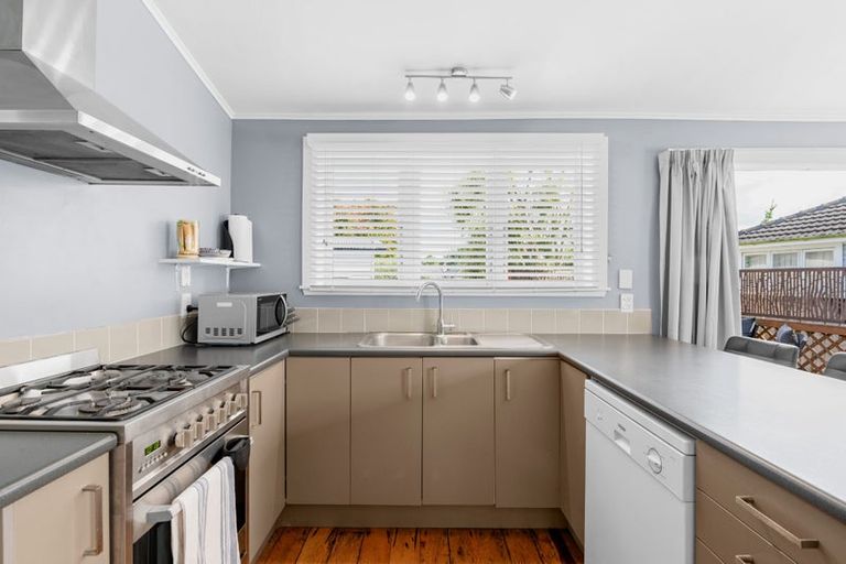 Photo of property in 1a Mahana Road, St Andrews, Hamilton, 3200