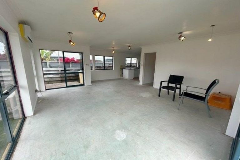 Photo of property in 65a Percy Road, Papamoa Beach, Papamoa, 3118