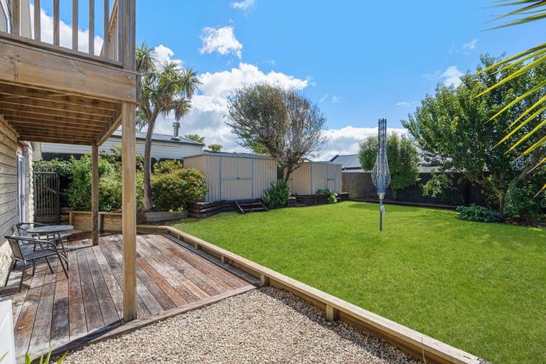 Photo of property in 19 Larnach Street, Waimairi Beach, Christchurch, 8083