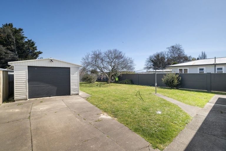 Photo of property in 28 Upham Street, Havelock North, 4130