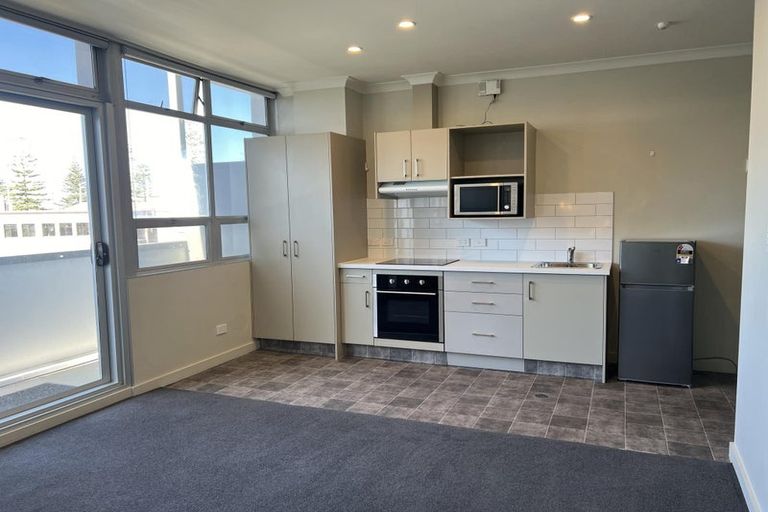 Photo of property in Mclean Towers, 2c/3 Shakespeare Road, Napier South, Napier, 4110