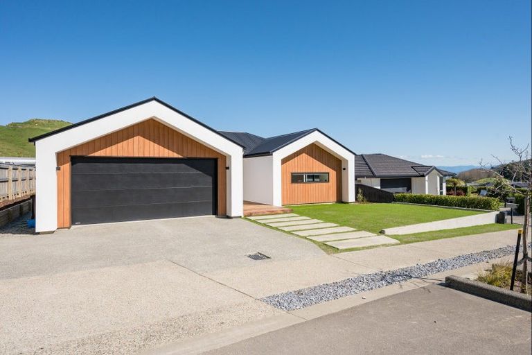 Photo of property in 67 Sanctuary Drive, Stoke, Nelson, 7011