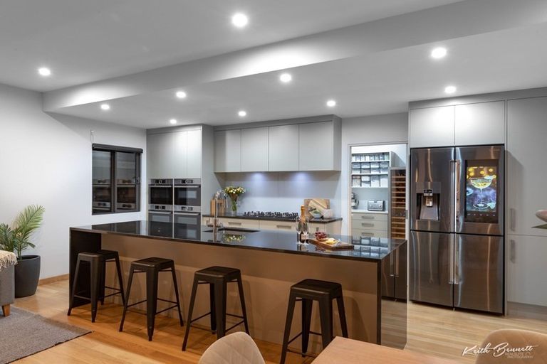 Photo of property in 28 Orr Crescent, Hutt Central, Lower Hutt, 5011