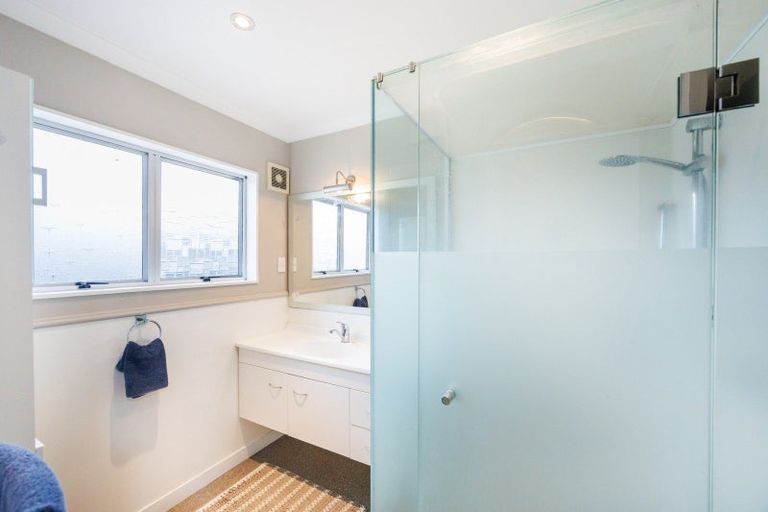 Photo of property in 17 Saturn Crescent, Milson, Palmerston North, 4414