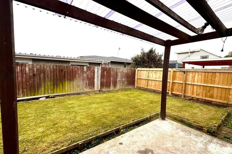 Photo of property in 2/48 Maxwell Street, Riccarton, Christchurch, 8041