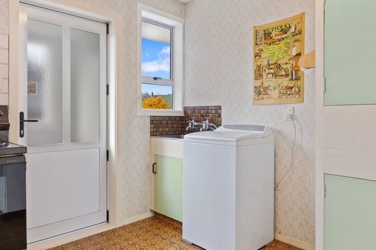 Photo of property in 16 Geelong Place, Burnside, Christchurch, 8053