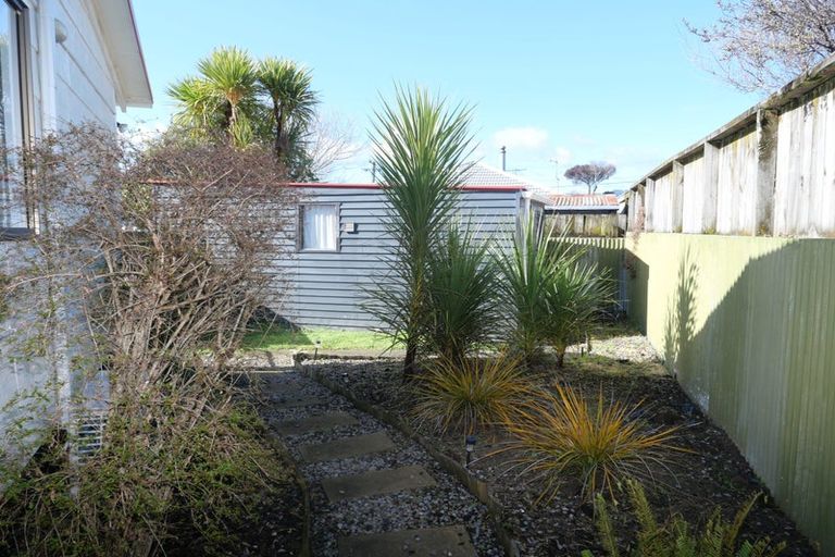 Photo of property in 17b Walton Road, Paraparaumu Beach, Paraparaumu, 5032