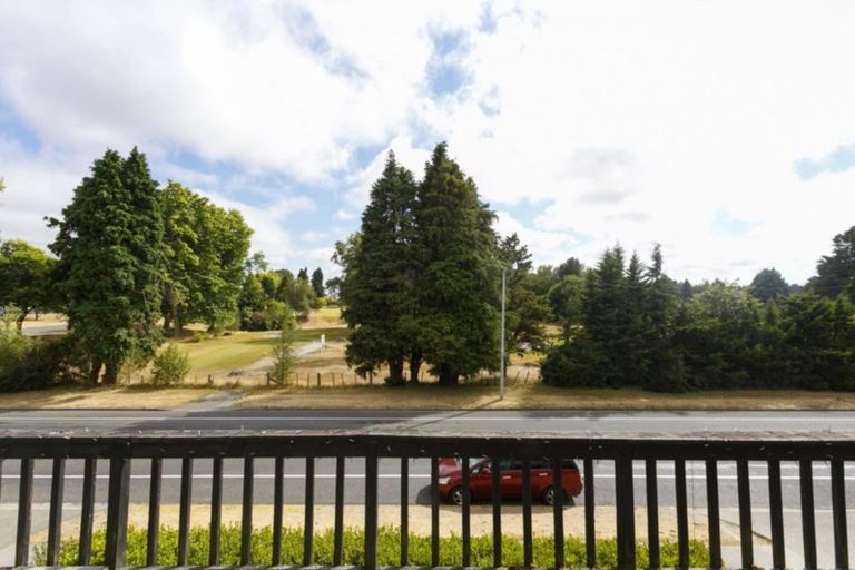 Photo of property in 121 Tauhara Road, Tauhara, Taupo, 3330