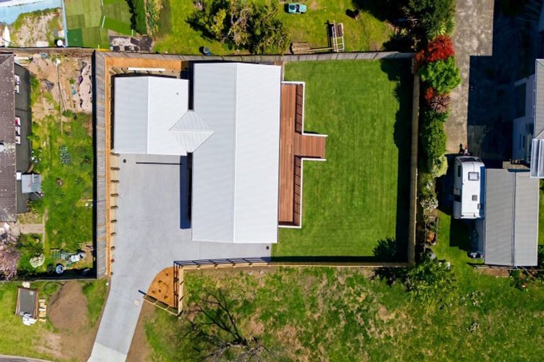 Photo of property in 8 Lenihan Drive, Te Puke, 3119