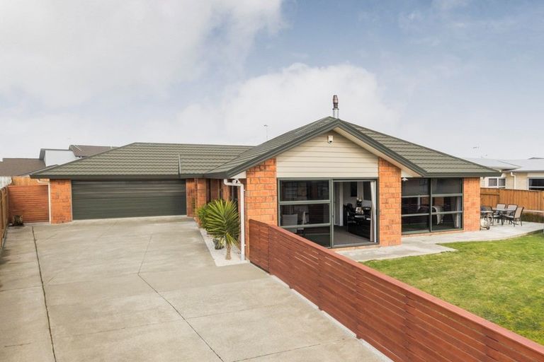 Photo of property in 60 Branigan Parade, Kelvin Grove, Palmerston North, 4414