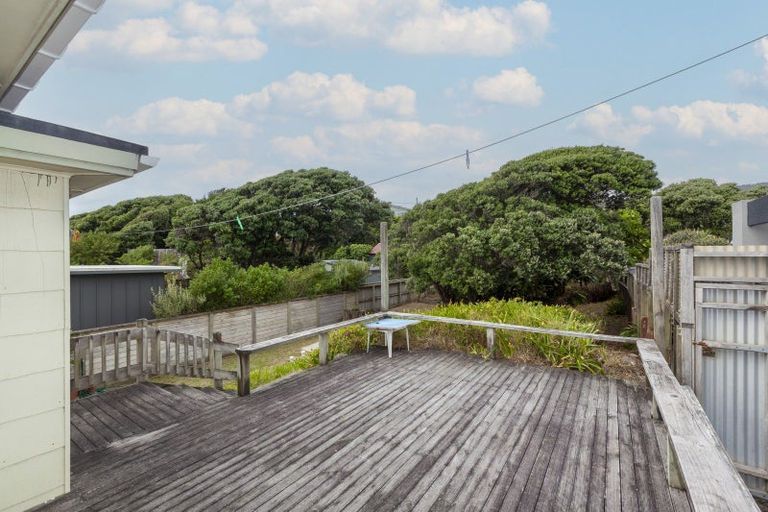 Photo of property in 120 The Parade, Paekakariki, 5034