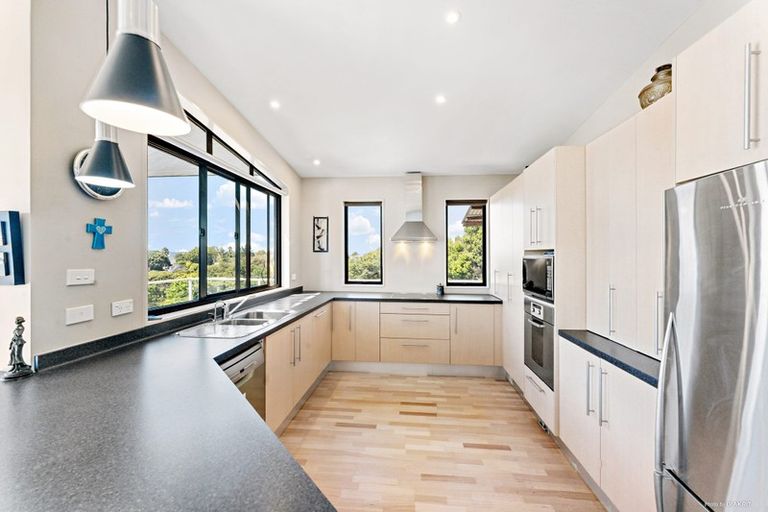 Photo of property in 21 Omana Heights Drive, Maraetai, Auckland, 2018