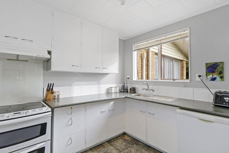 Photo of property in 12 William Booth Grove, Trentham, Upper Hutt, 5018