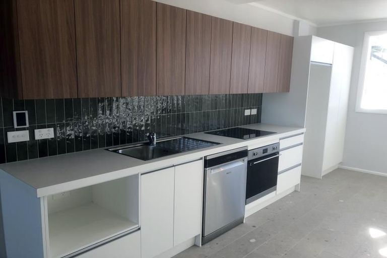 Photo of property in 1 Aurora Street, Petone, Lower Hutt, 5012