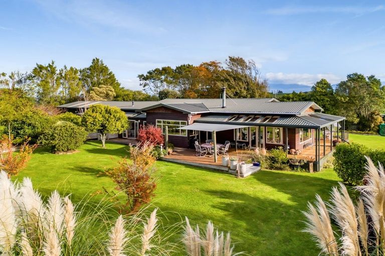 Photo of property in 201 Lincoln Road, Inglewood, 4389