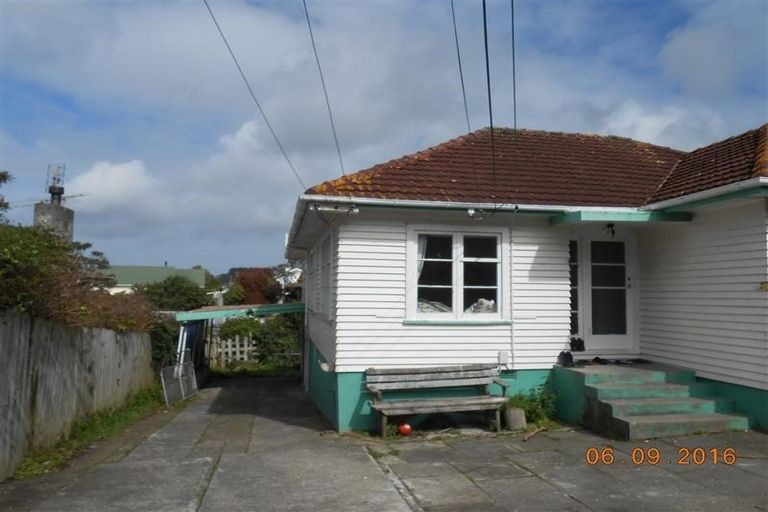 Photo of property in 41 Ironside Road, Johnsonville, Wellington, 6037