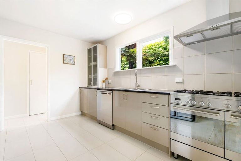 Photo of property in 1/89c Fendalton Road, Fendalton, Christchurch, 8014
