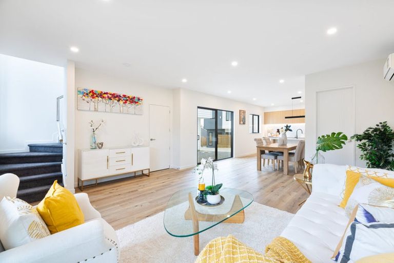 Photo of property in 150b Moire Road, West Harbour, Auckland, 0618