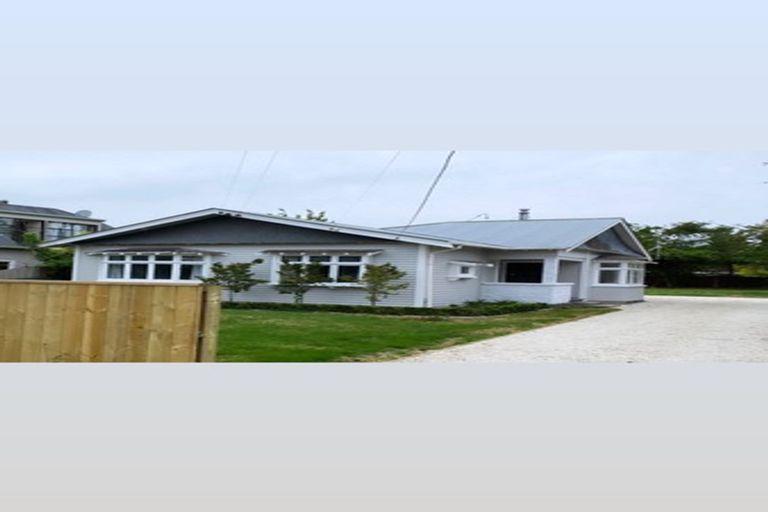 Photo of property in 102 Malcolm Avenue, Beckenham, Christchurch, 8023