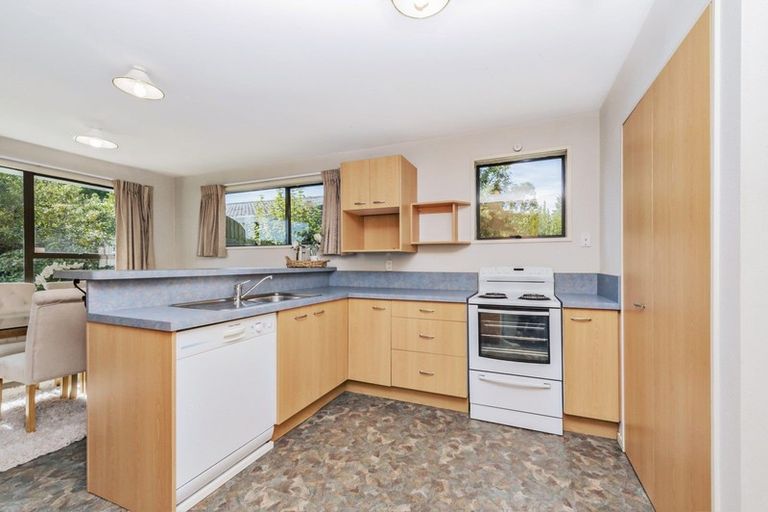 Photo of property in 14 Taiaroa Place, Southbridge, 7602