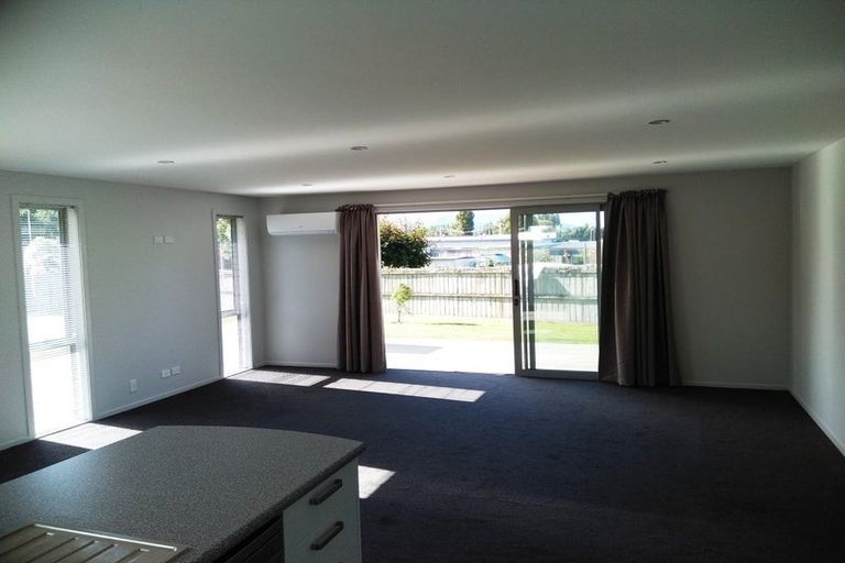 Photo of property in 8 Sandown Street, Waihola, Milton, 9073