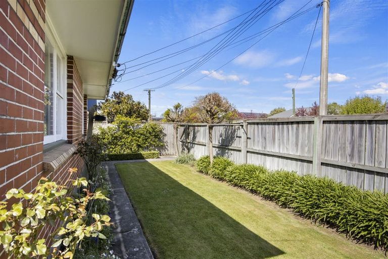 Photo of property in 1/10 Bretts Road, St Albans, Christchurch, 8052