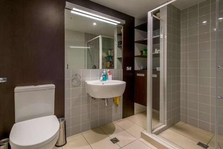 Photo of property in Republic Apartments, 5d/10 Lorne Street, Te Aro, Wellington, 6011