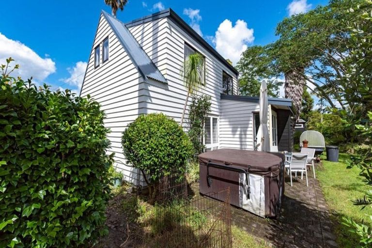 Photo of property in 24 Bristol Road, Whenuapai, Auckland, 0618