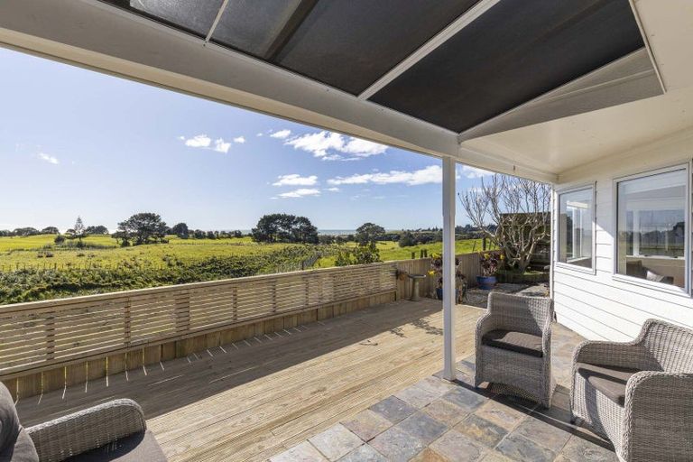 Photo of property in 2/13 Chatswood Grove, Fitzroy, New Plymouth, 4312