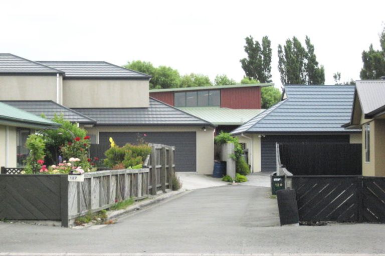 Photo of property in 129 Saint Johns Street, Bromley, Christchurch, 8062