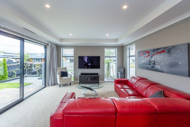 Photo of property in 20 Chimango Place, Rolleston, 7615