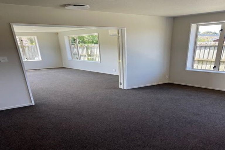 Photo of property in 2/17 Cardigan Bay Place, Addington, Christchurch, 8024