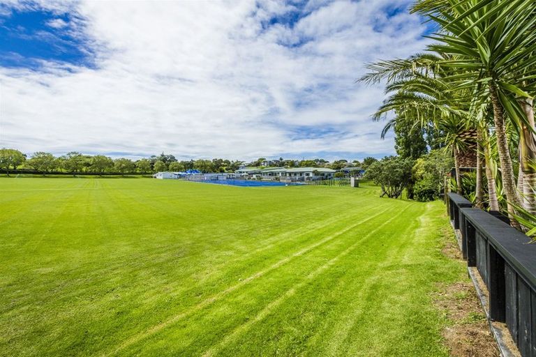 Photo of property in 202 Lake Road, Belmont, Auckland, 0622