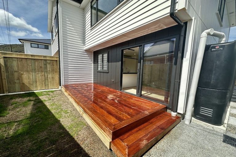 Photo of property in 17 Gibson Crescent, Naenae, Lower Hutt, 5011