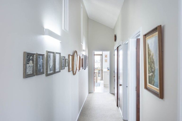 Photo of property in 363 Pakura Street, Te Awamutu, 3800