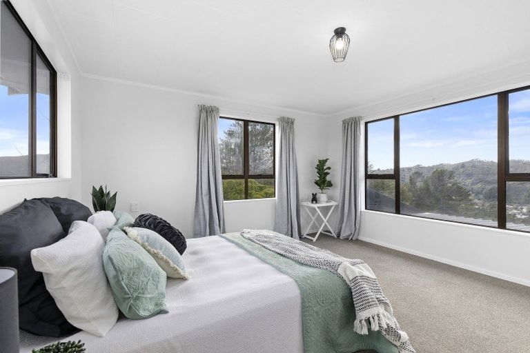 Photo of property in 201 Holborn Drive, Stokes Valley, Lower Hutt, 5019