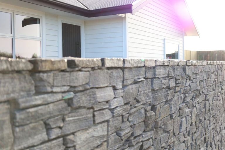 Photo of property in 3 Mangatainoka Lane, Awapuni, Palmerston North, 4412