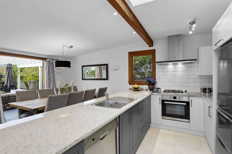 Photo of property in 72 Francis Avenue, Mairehau, Christchurch, 8013
