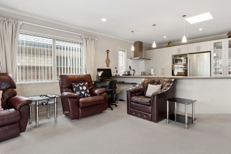 Photo of property in 24 Havenbrook Way, Pyes Pa, Tauranga, 3112