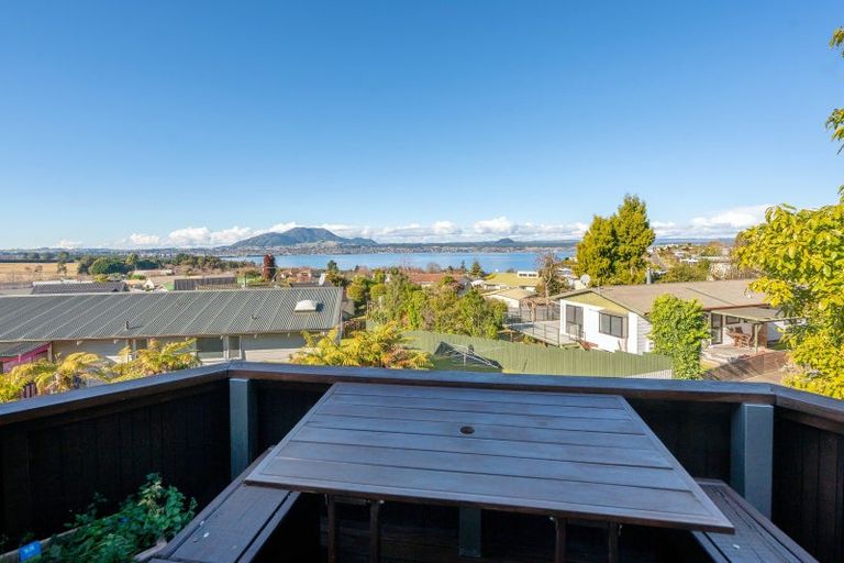 Photo of property in 13 Cherry Lane, Acacia Bay, Taupo, 3330