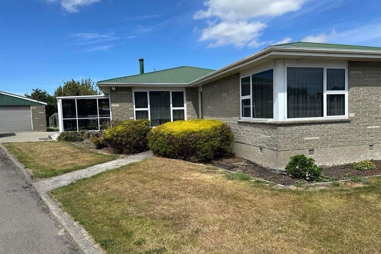 Photo of property in 48 Blankney Street, Hornby, Christchurch, 8042