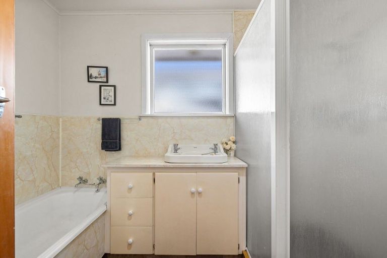 Photo of property in 21 Teesdale Street, Burnside, Christchurch, 8053