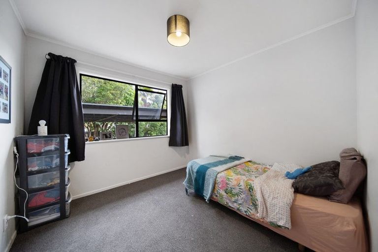 Photo of property in 24 Lyncroft Street, Mangere East, Auckland, 2024