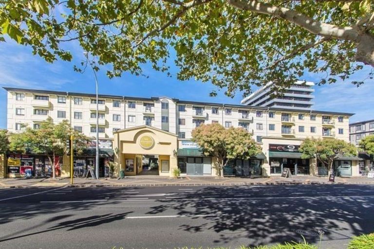 Photo of property in 2c/160 Symonds Street, Eden Terrace, Auckland, 1010