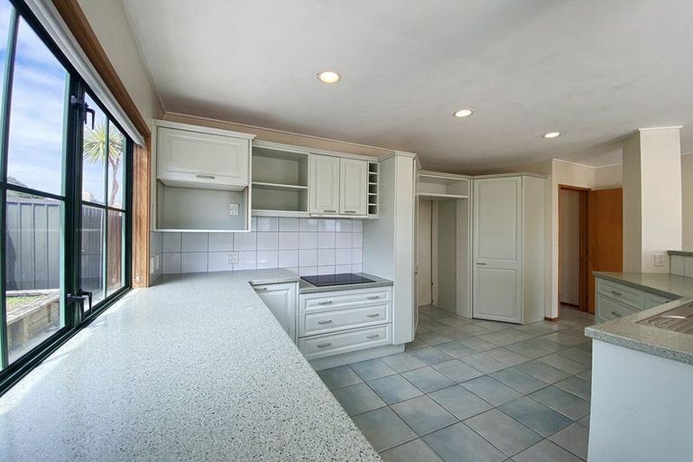 Photo of property in 212 Whitford Road, Shamrock Park, Auckland, 2016