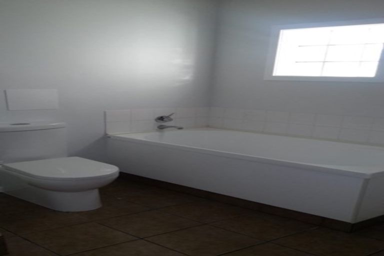 Photo of property in Tennyson Apartments, 18/25 Tennyson Street, Te Aro, Wellington, 6011