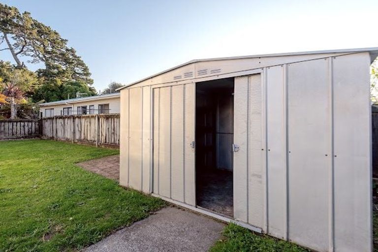 Photo of property in 8a Kingsley Place, Mount Maunganui, 3116