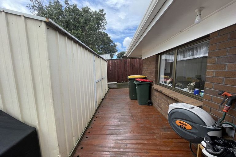 Photo of property in 106 Everglade Drive, Totara Heights, Auckland, 2105