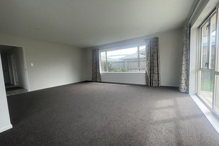 Photo of property in 10 Kydd Lane, Hornby, Christchurch, 8042