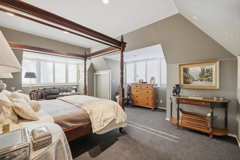 Photo of property in 2a Grangewood Lane, Burnside, Christchurch, 8053